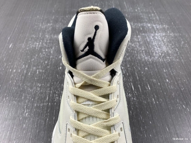 Jordan “Sail” FN7405-100  5  SE Air 0801